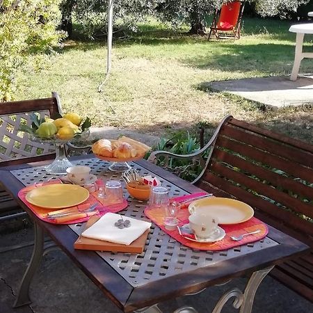 Calicantus Bed And Breakfast อัลเบงกา ภายนอก รูปภาพ