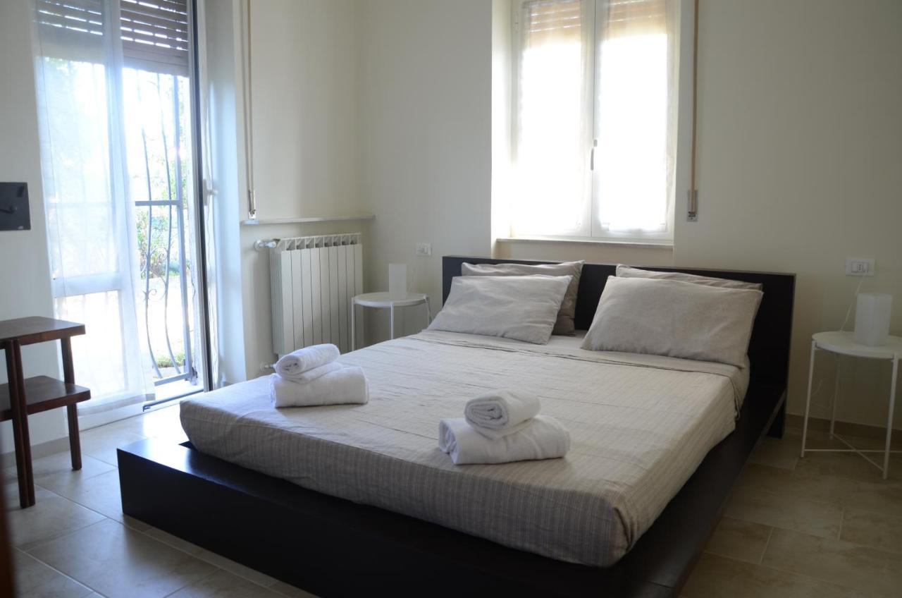 Calicantus Bed And Breakfast อัลเบงกา ภายนอก รูปภาพ