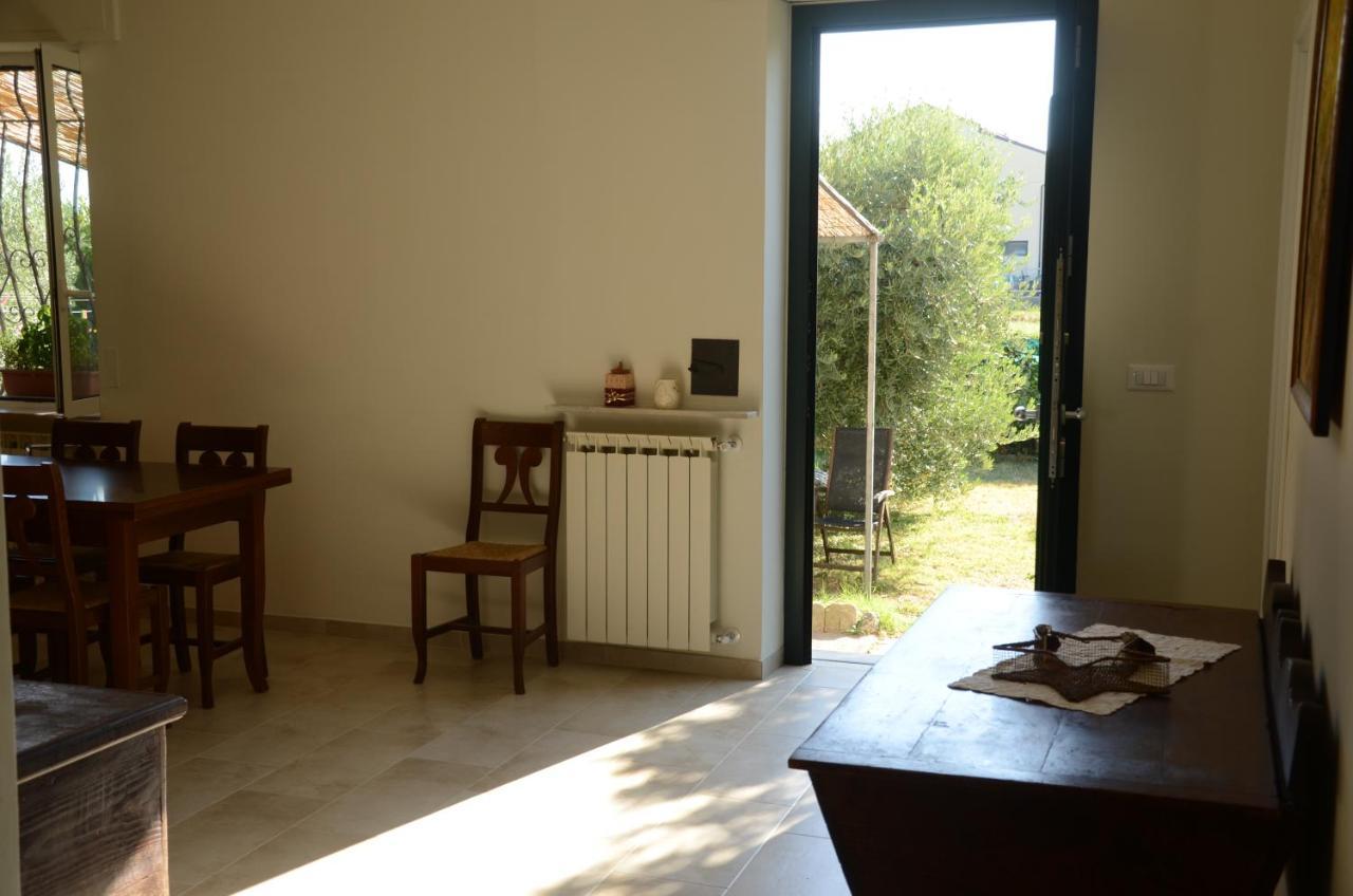 Calicantus Bed And Breakfast อัลเบงกา ภายนอก รูปภาพ